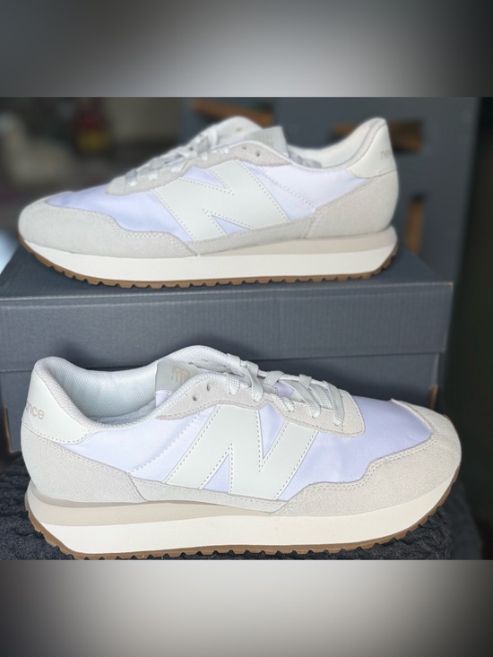 New Balance Shoes - NEW BALANCE 237